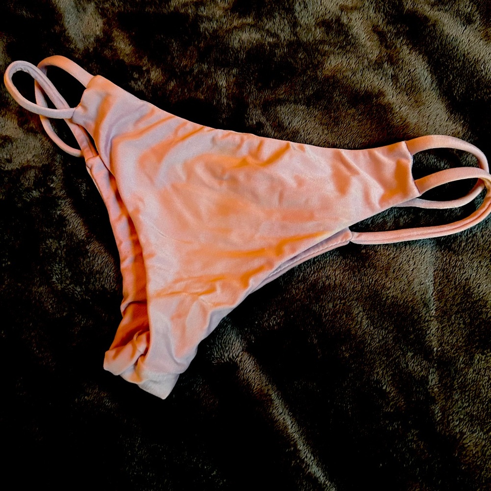Brazilian bottom Estrela do Mar lavender cheeky bikini bottom